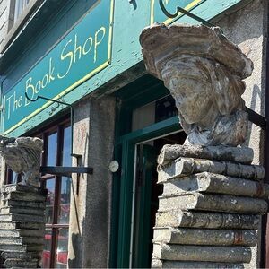 Meet your Posher, Mercedes